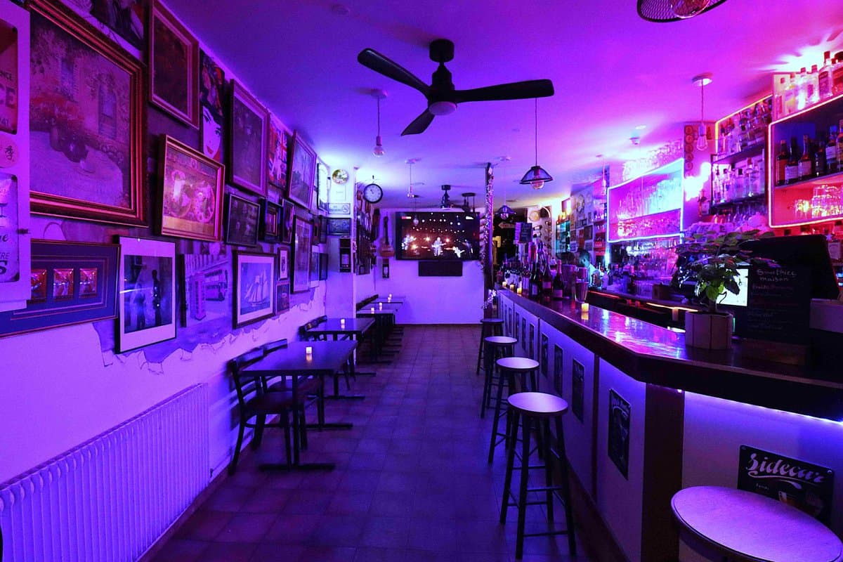 Café De L'Europe : The Feel