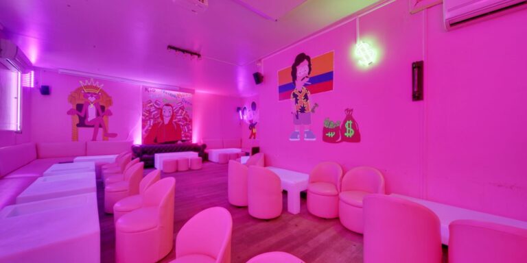 Photo 4 de l'établissement The J'Club