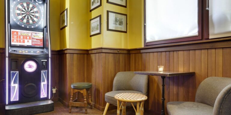 Photo 11 de l'établissement Corcoran's Lounge Pigalle