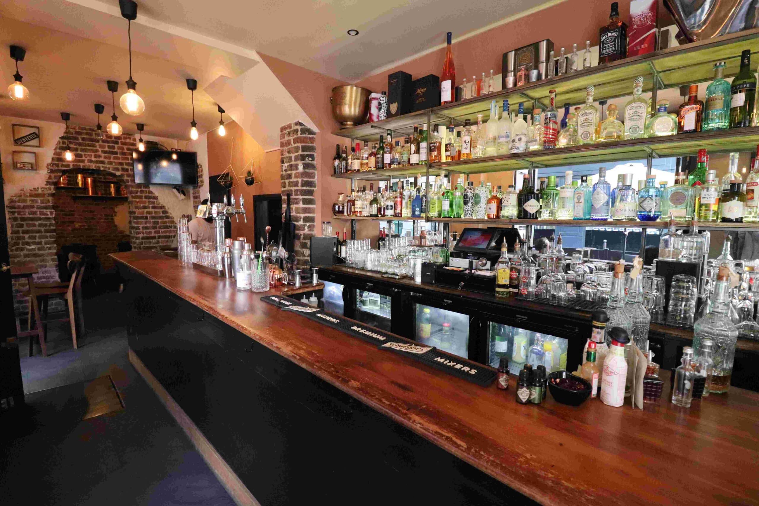 Photo principale de l'établissement Once Cocktail Bar