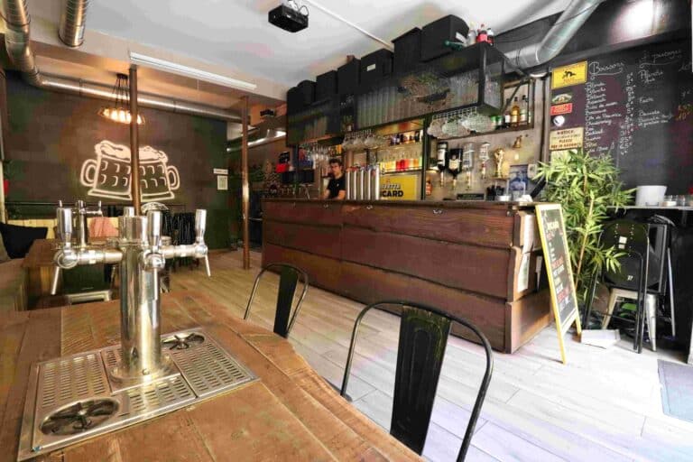 Photo 3 de l'établissement Chope-Moi République