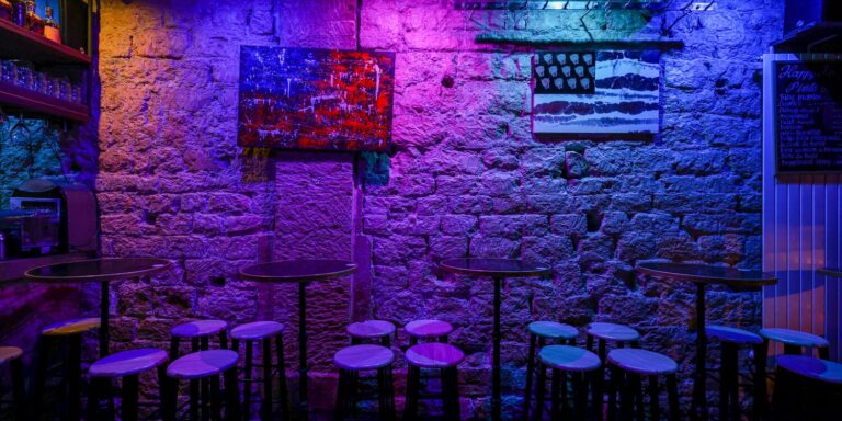 Les tables hautes