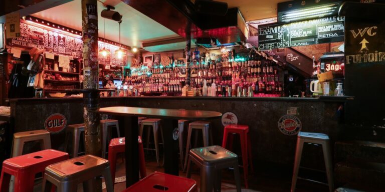 La Salle du Bar